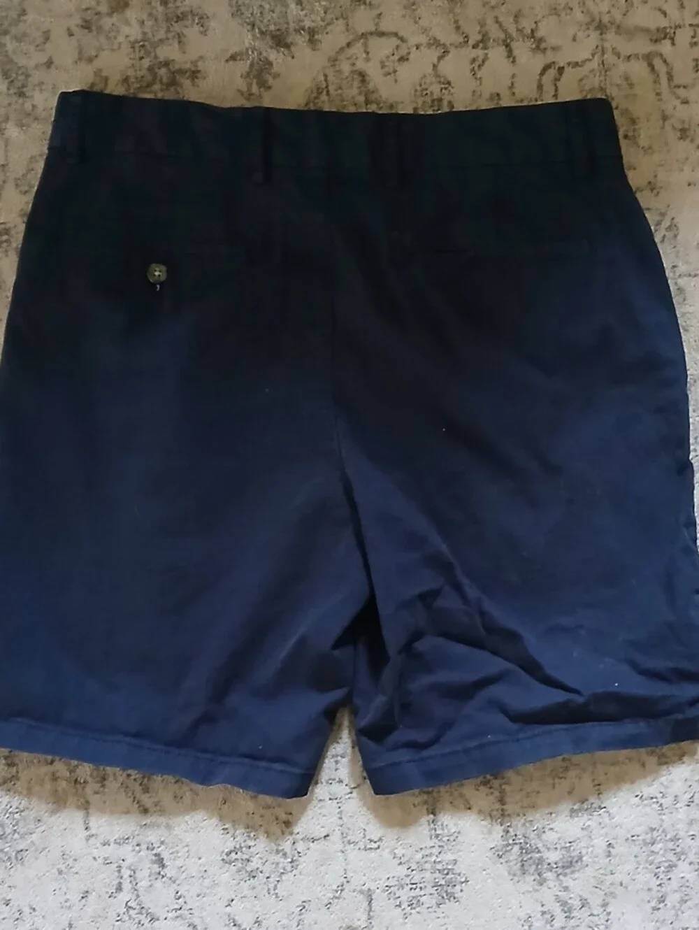 Old Navy Slim Built-In Flex Chino Shorts - Size 32